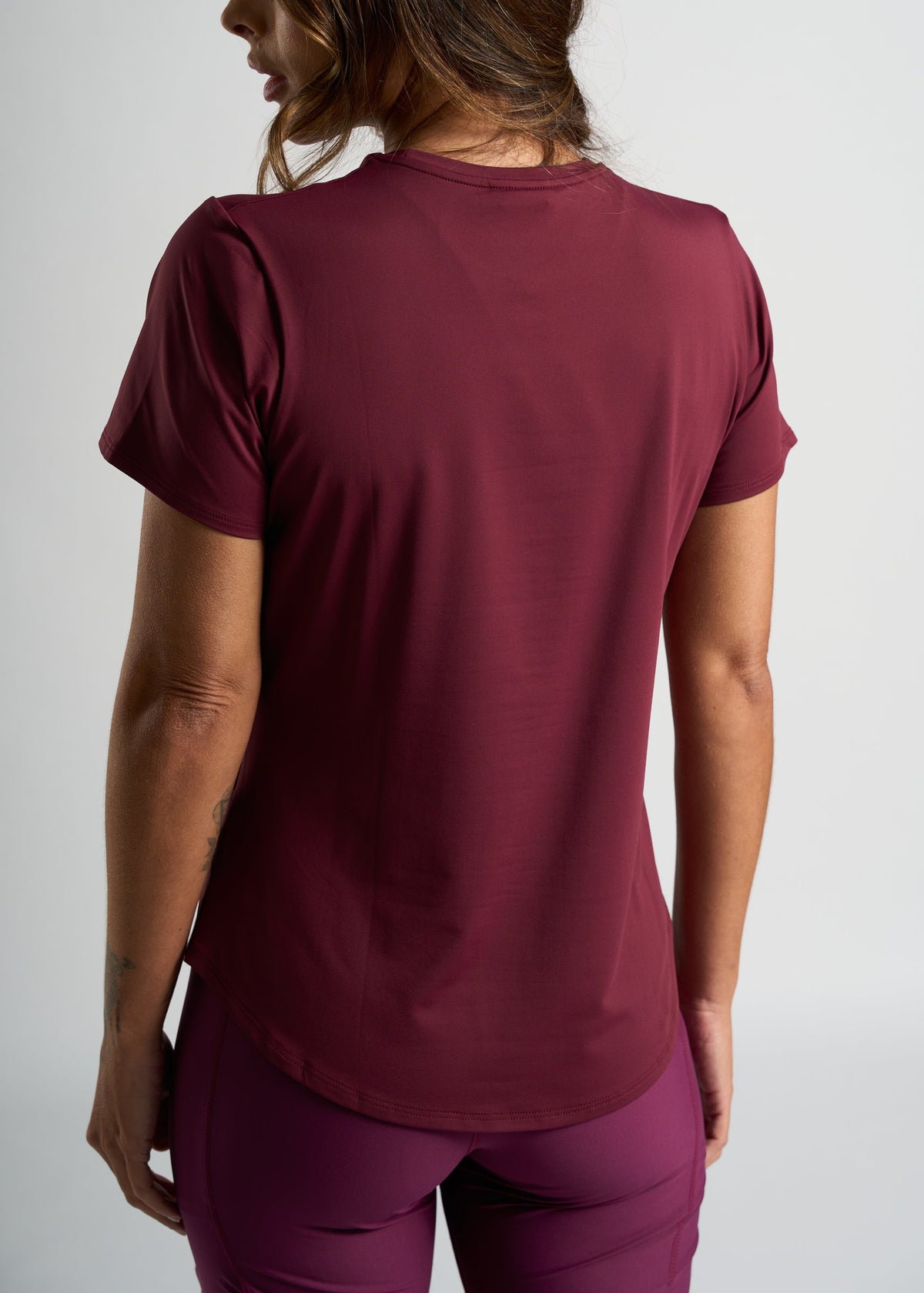 Camiseta Proteção UV Feminina – bordô