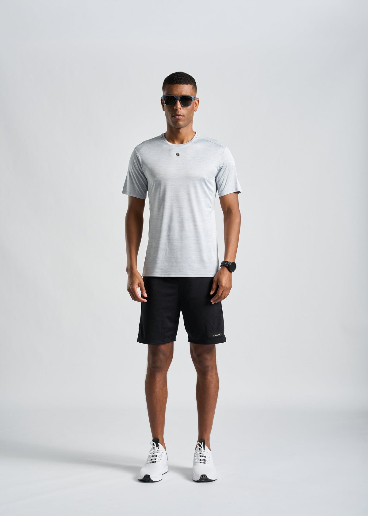 Camiseta Básica Premium Masculina – branco mescla