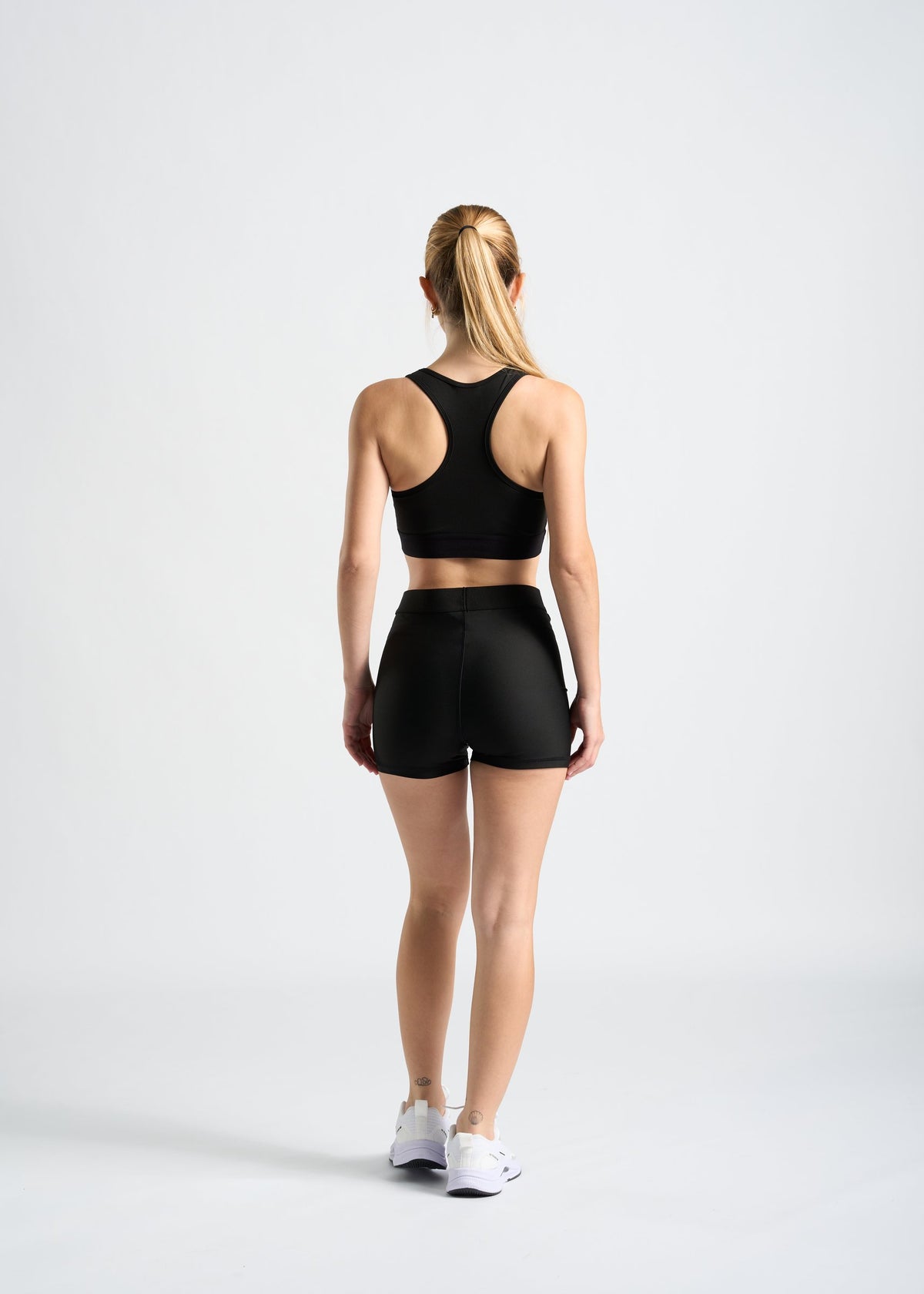 Top Básico Feminino – preto