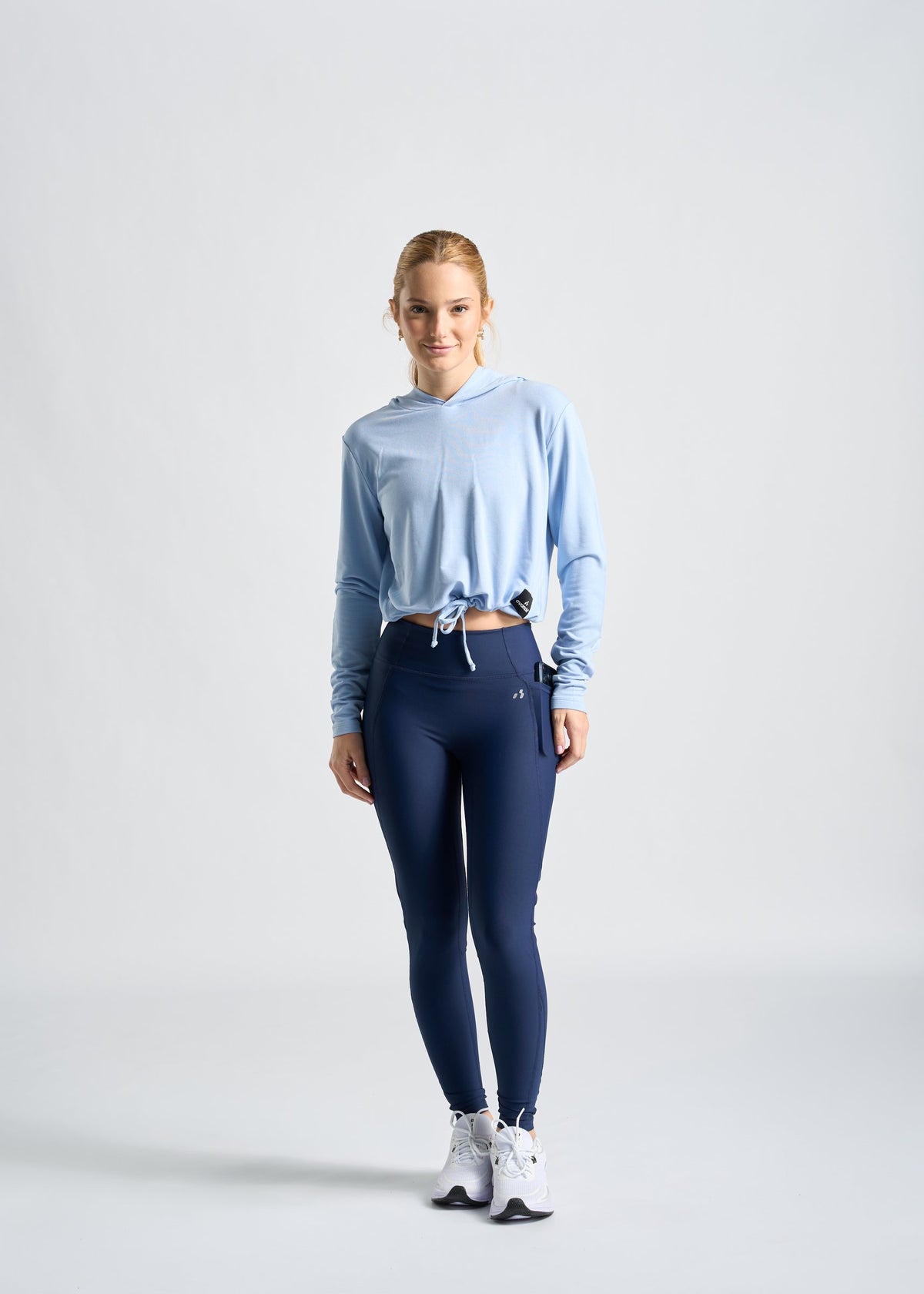 Moletinho Capuz Brezza Feminino – azul claro