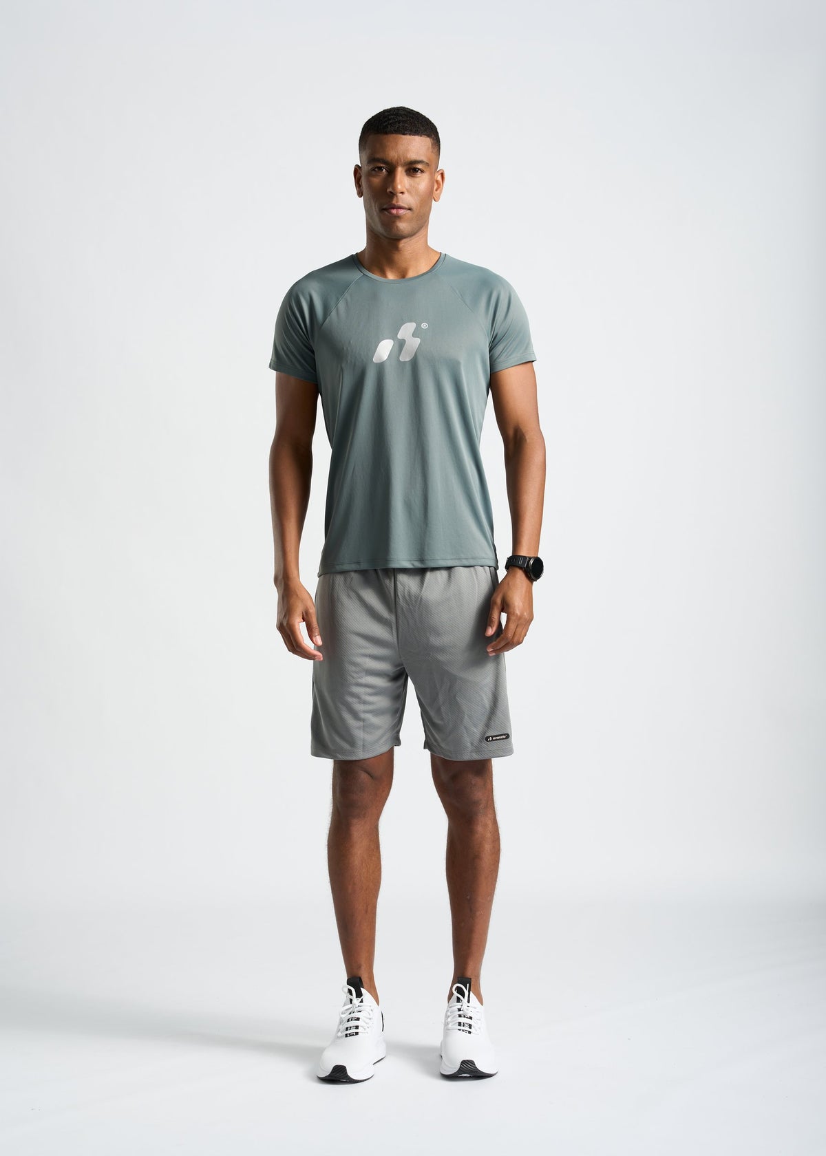 Bermuda de Treino Masculina – cinza chumbo