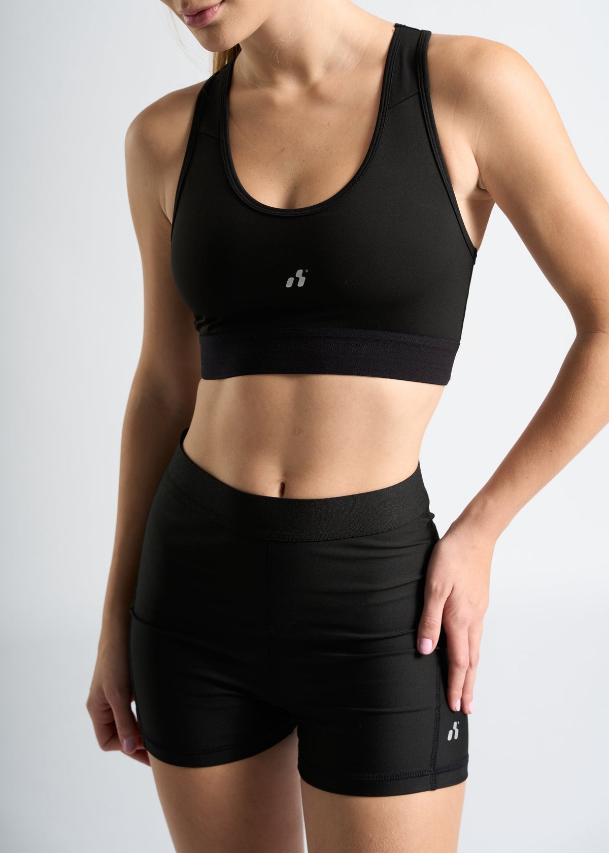 Top Básico Feminino – preto