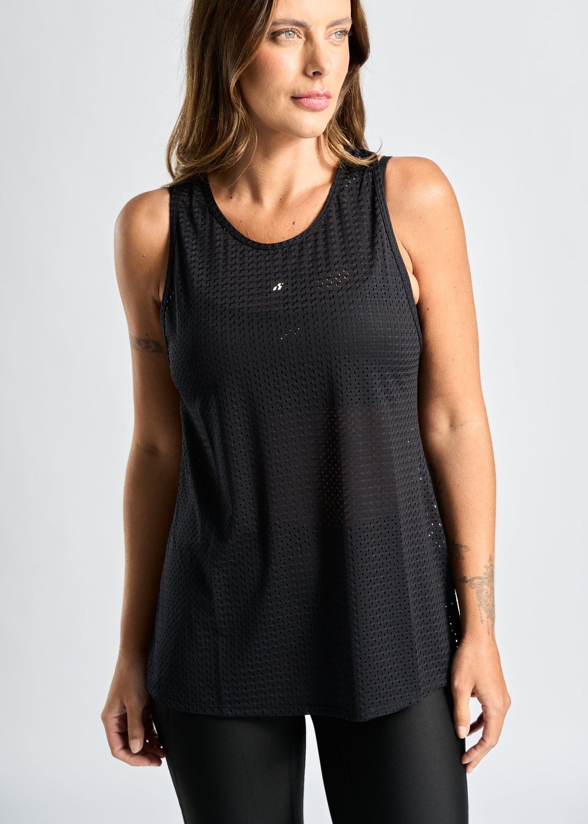 Regata Transpassada Feminina – preto